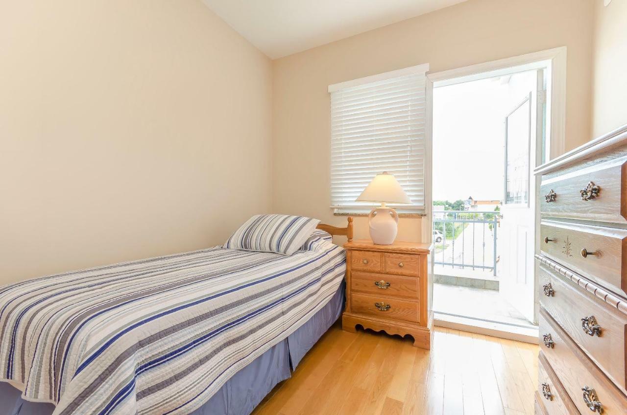 Apartment Canada Dream Vacation Srima Dış mekan fotoğraf