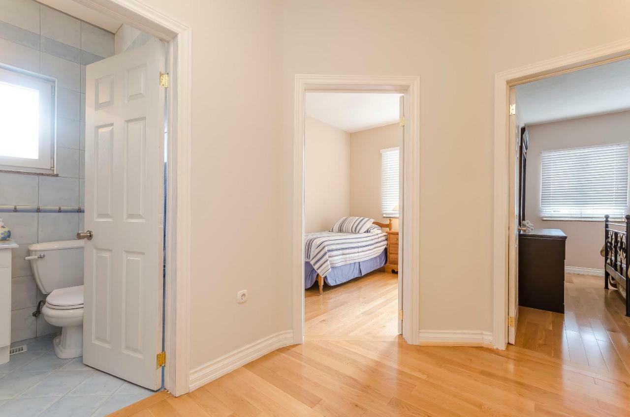 Apartment Canada Dream Vacation Srima Dış mekan fotoğraf