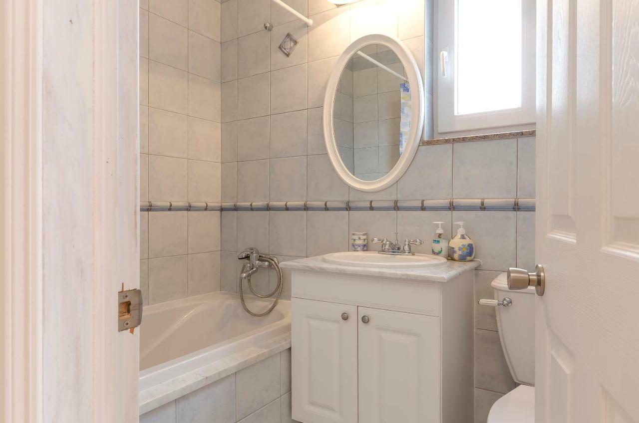 Apartment Canada Dream Vacation Srima Dış mekan fotoğraf