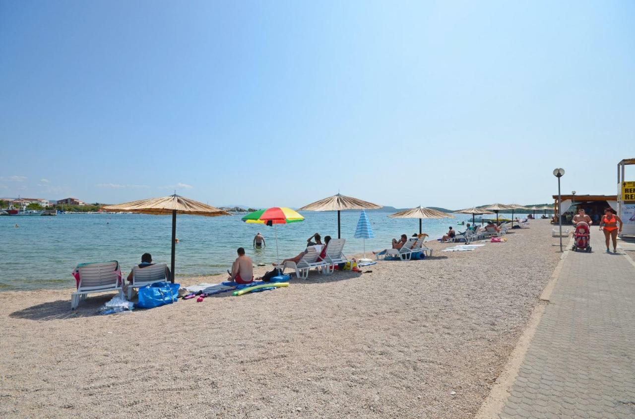Apartment Canada Dream Vacation Srima Dış mekan fotoğraf